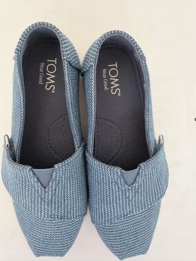 Toms Slip-On Shoes in Light Blue Denim